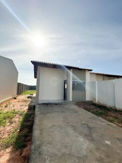 Casa Para Vender com 2 quartos no bairro Santos Dumont em Extremoz