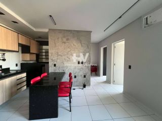 Apartamento à Venda 02 quartos, Todo Reformado e Planejado, na Zona Leste.