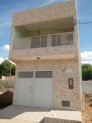 Casa À Venda No Centenário