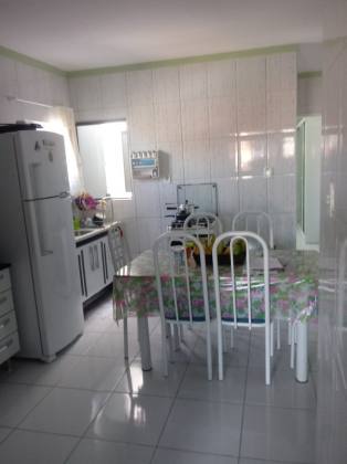 Casa À Venda No Centenário