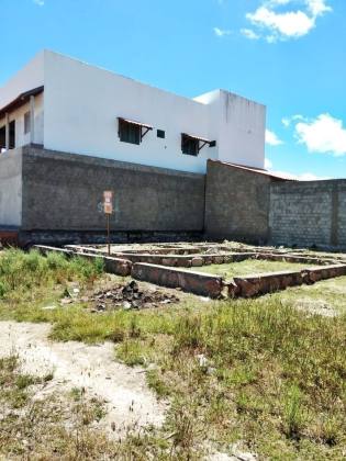 TERRENO NA PEDRA CUMPRIDA