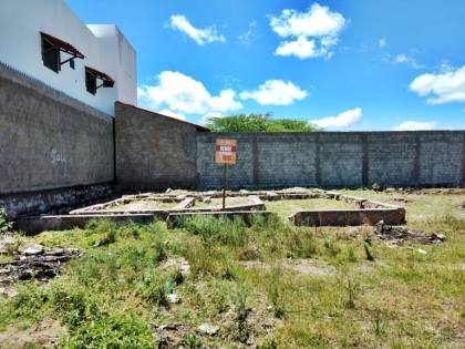 TERRENO NA PEDRA CUMPRIDA