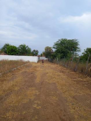 ÁREA NA PEDRA CUMPRIDA
