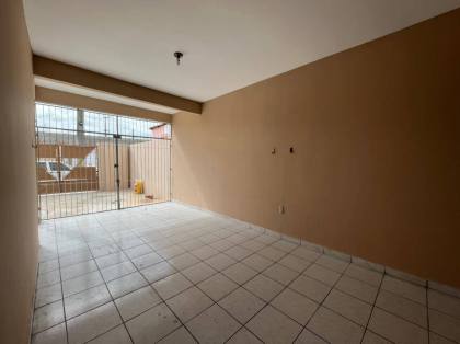 CASA NO AMAURY ALVES DE MENEZES (BNH)