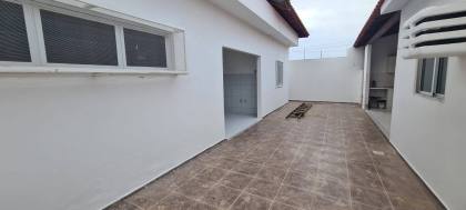 CASA NO CAMINHO DOS LAGOS