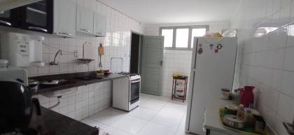 CASA NA GENERAL DUTRA