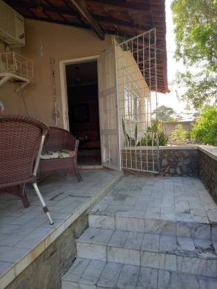 CASA NO BAIRRO GENERAL DULTRA