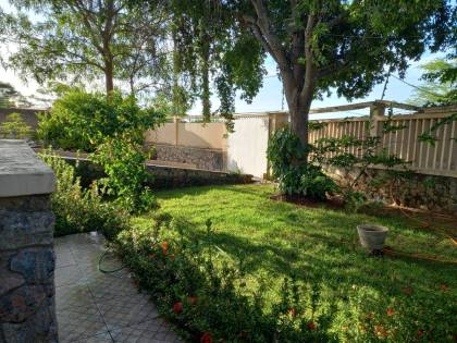 CASA NO BAIRRO GENERAL DULTRA