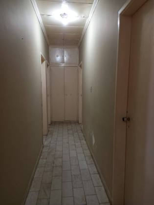 CASA NO BAIRRO GENERAL DULTRA