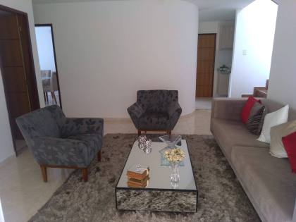 CASA NO PARAISO DAS ÁGUAS