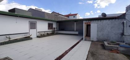 CASA NO CLERISTON ANDRADE