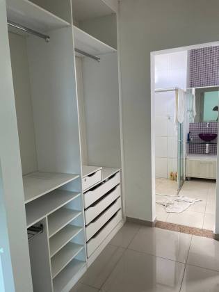 Casa na Av. Antônio Carlos Magalhães