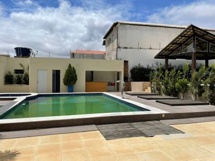 Casa na Av. Antônio Carlos Magalhães