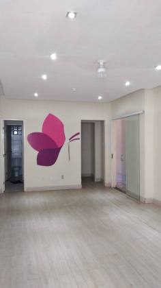 SALA COMERCIAL 1º ANDAR NO CENTRO