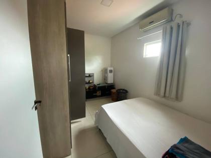 CASA NO JARDIM BAHIA