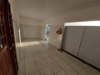 CASA NO JARDIM BAHIA