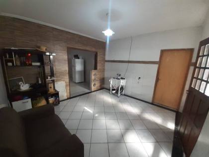 CASA NO JARDIM BAHIA