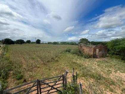 TERRENO BEIRA DE RIO NA CAIÇARA