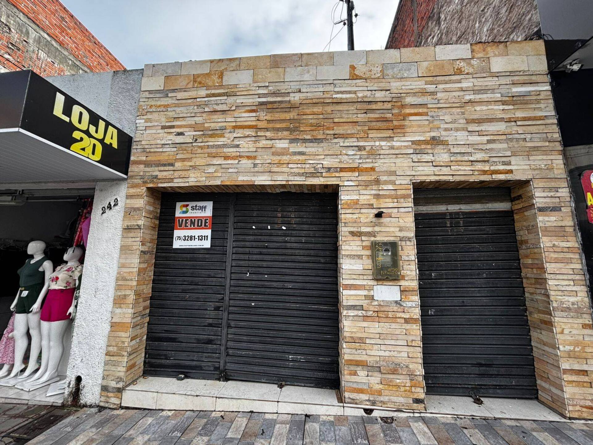 PONTO COMERCIAL NO CENTRO