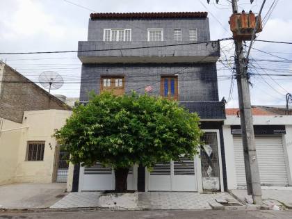 CASA À VENDA NO CENTRO