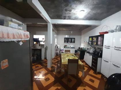 CASA À VENDA NO CENTRO