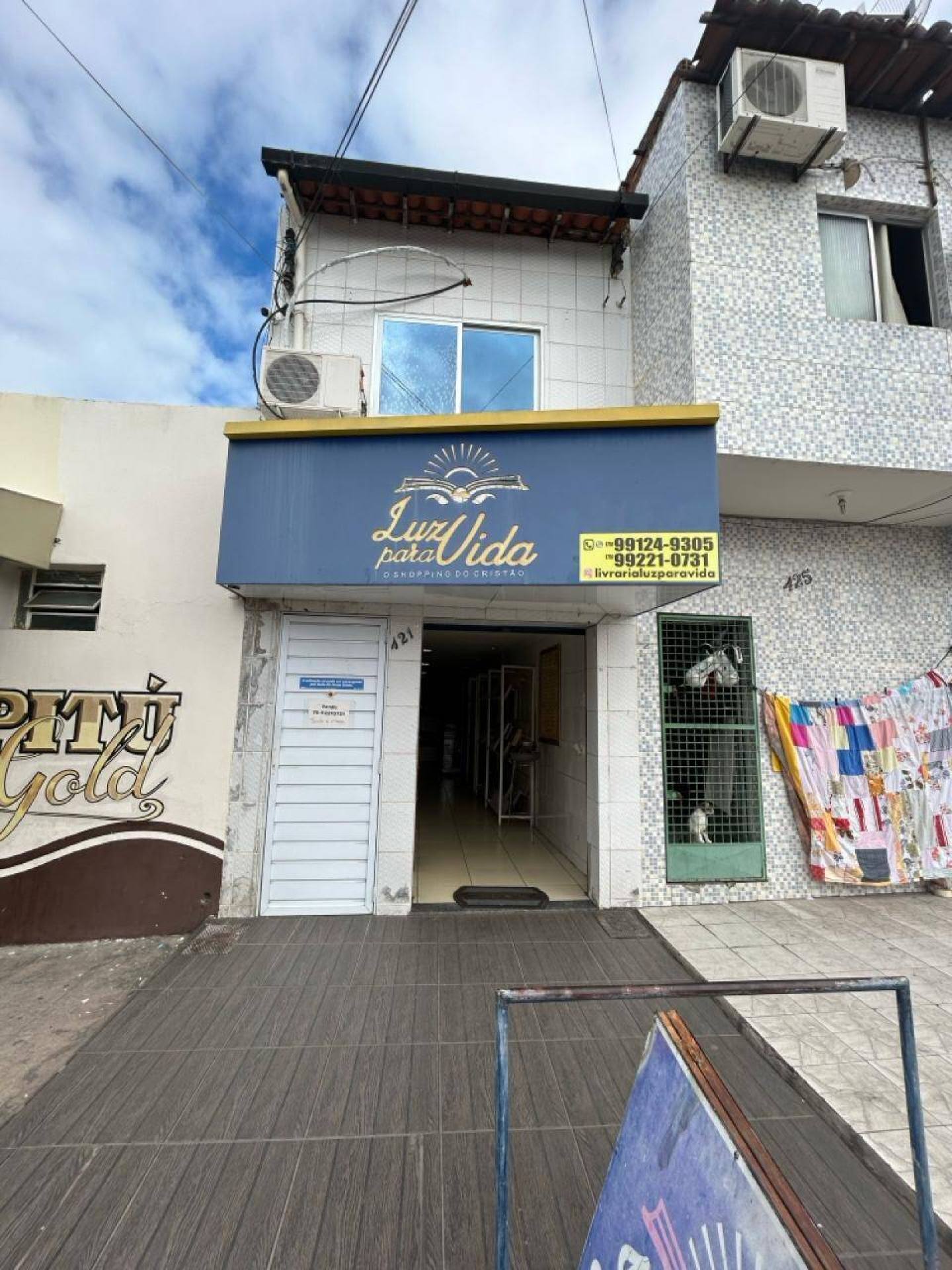 PONTO COMERCIAL COM KITNET NO CENTRO PARA VENDA