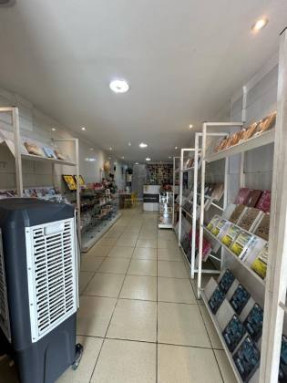 PONTO COMERCIAL COM KITNET NO CENTRO PARA VENDA