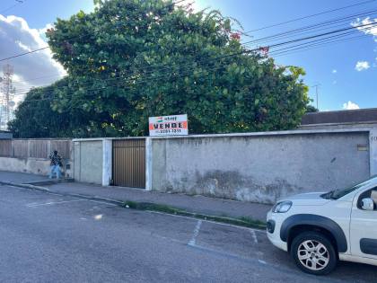 OPORTUNIDADE ÚNICA NO CENTRO DA CIDADE