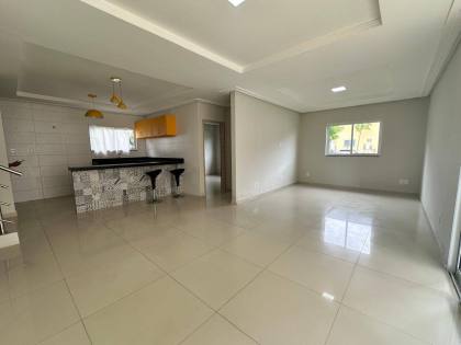 CASA DE ALTO PADRÃO EM CONDOMÍNIO FECHADO À VENDA