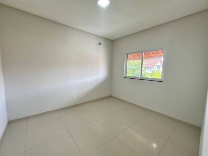 CASA DE ALTO PADRÃO EM CONDOMÍNIO FECHADO À VENDA