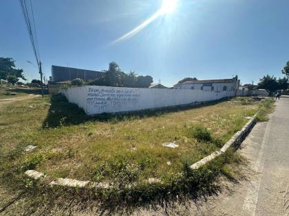 TERRENO À VENDA NA BA 210