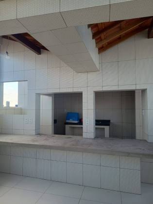 APARTAMENTO INACABADO NO CENTRO PARA VENDA