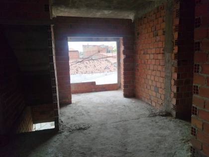 APARTAMENTO EM FASE DE ACABAMENTO PARA VENDA
