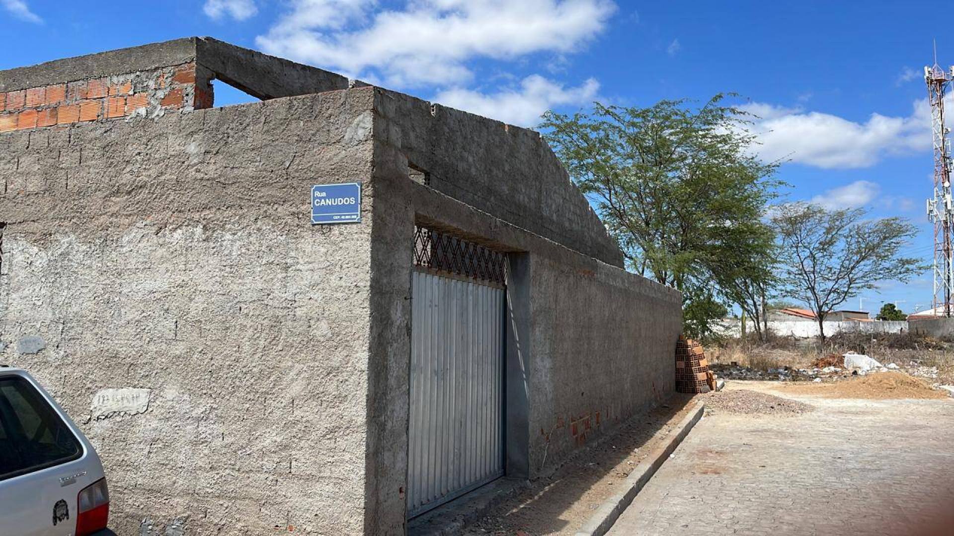 CASA EM CONSTRUÇÃO À VENDA NO MOXOTÓ