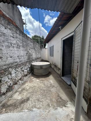 CASA À VENDA NO ALVES DE SOUZA