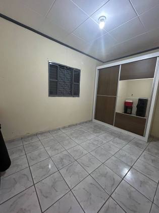 CASA À VENDA NO ALVES DE SOUZA