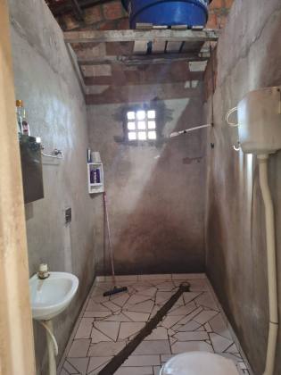 CASA À VENDA NA BARROCA