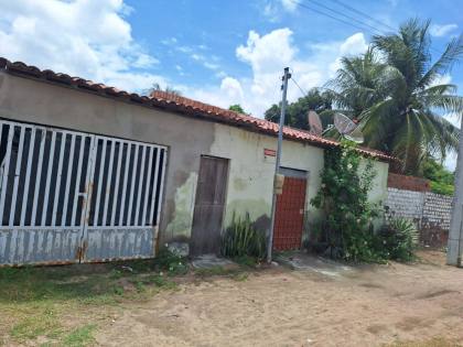 CASA À VENDA NA BARROCA