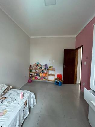 CASA À VENDA NO BTN 1