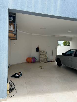 CASA À VENDA NO BTN 1