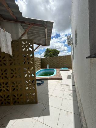 CASA À VENDA NO BTN 1