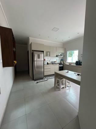 CASA À VENDA NO BTN 1