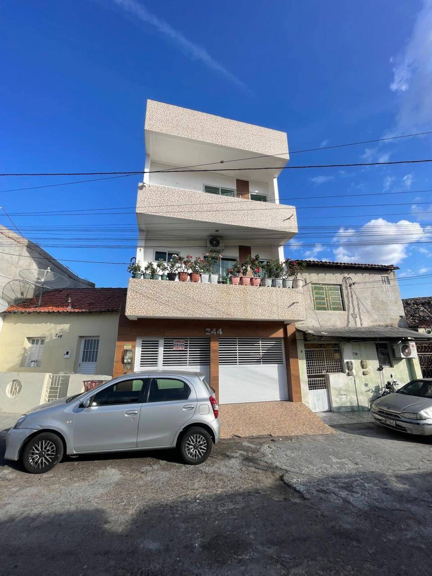 CASA À VENDA NO CENTRO