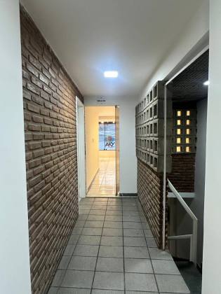 PRÉDIO COMERCIAL À VENDA NO CENTRO