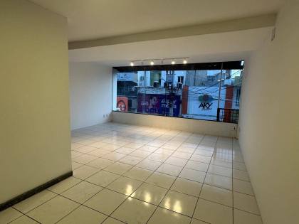 PRÉDIO COMERCIAL À VENDA NO CENTRO