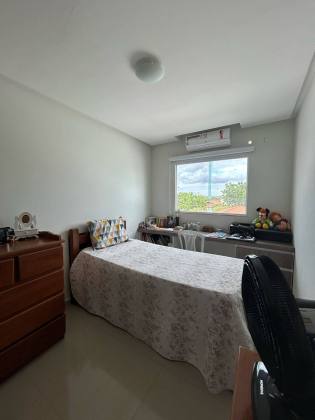 CASA À VENDA NO CAMINHO DOS LAGOS