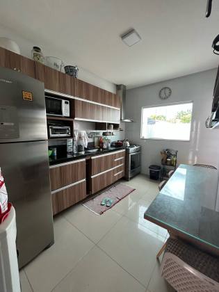 CASA À VENDA NO CAMINHO DOS LAGOS