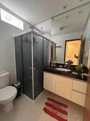 CASA À VENDA NO CAMINHO DOS LAGOS