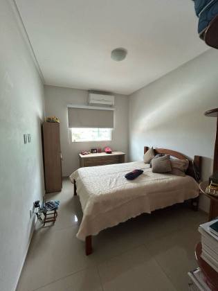 CASA À VENDA NO CAMINHO DOS LAGOS