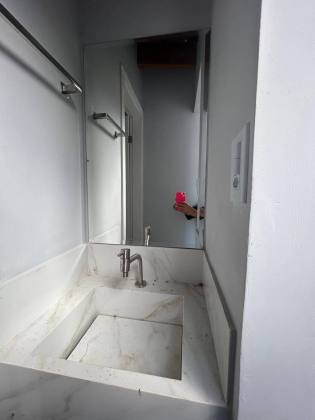 CASA DE ALTO PADRÃO PARA LOCAÇÃO NO PARAÍSO DAS ÁGUAS